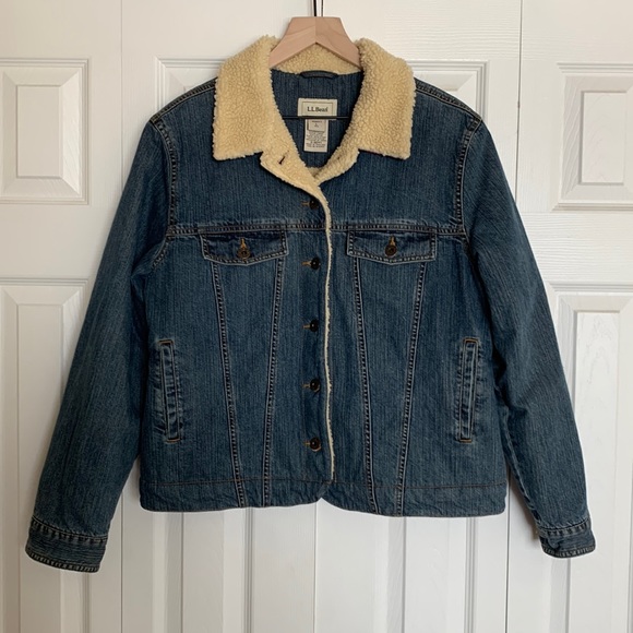 L.L. Bean Jackets & Blazers - L.L. Bean Vintage Sherpa Lined Denim Jacket Sz L